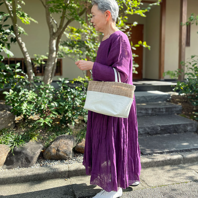 かやギャザードレス