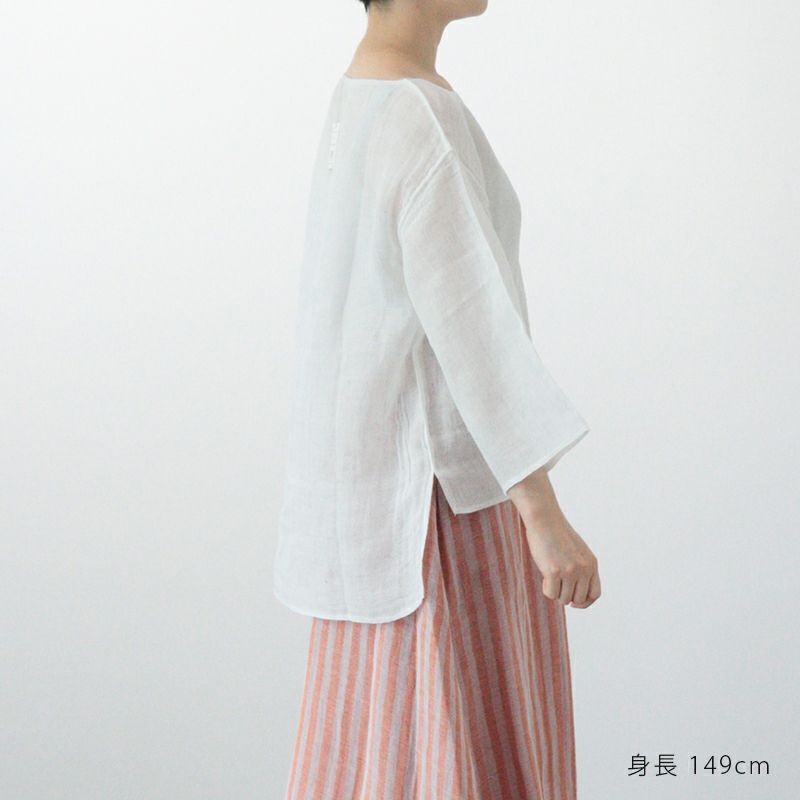 蚊帳ボートネックTシャツ149cmスタッフ着用