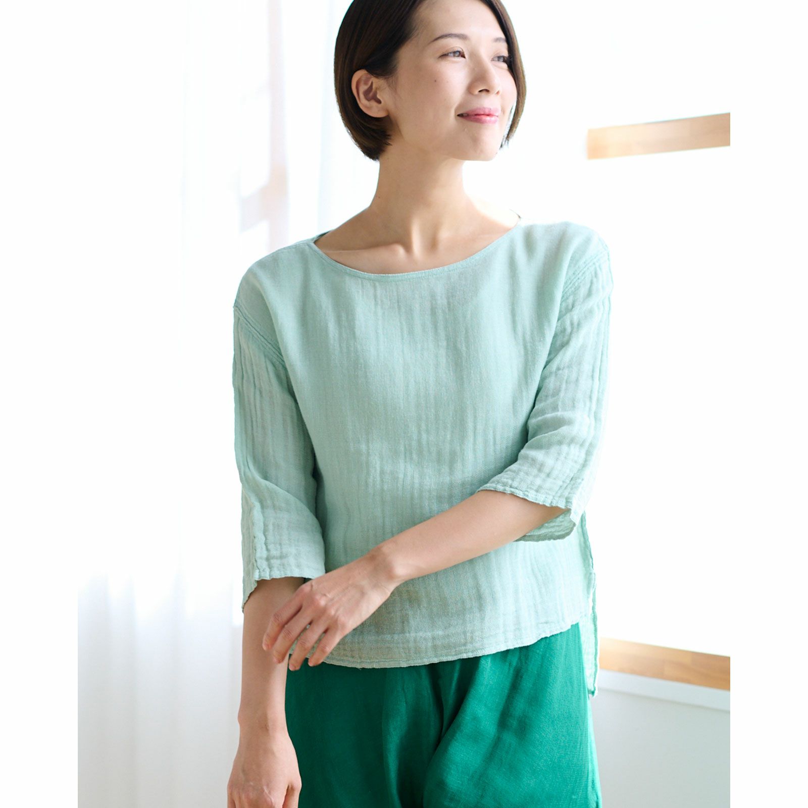 蚊帳ボートネックTシャツ青磁