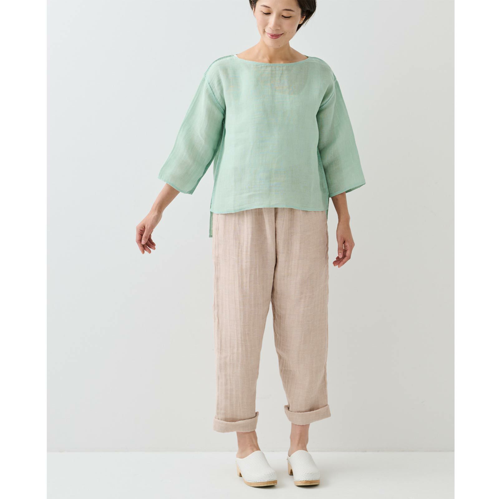 蚊帳ボートネックTシャツ青磁