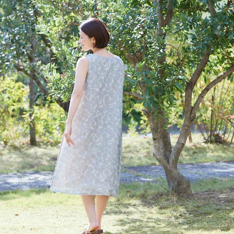 かやキノミノースリーブワンピース / 蚊帳の日常着｜BAN INOUE 公式