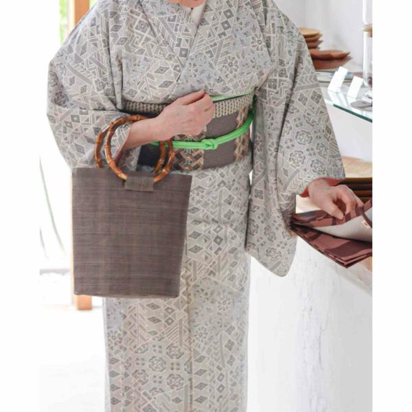手織り麻竹手バッグ｜BAN INOUE